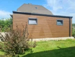 Garaż blaszany dwuspadowy 6 x 6.5 drewnopodobny Orzech